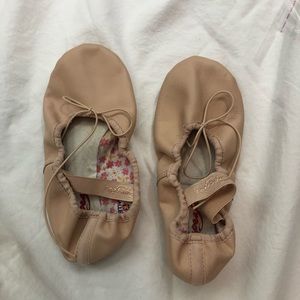 Capezio | Ballet Slippers Girl’s 1.5